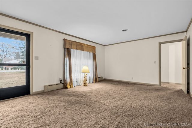 239 Hopkins Lane, Jeffersonville, IN 47130