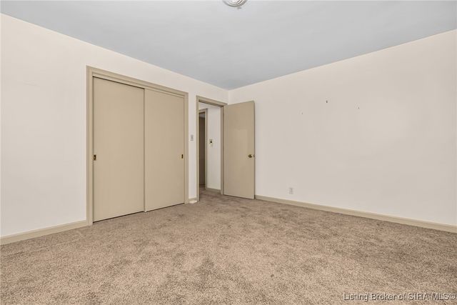 239 Hopkins Lane, Jeffersonville, IN 47130