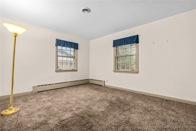 239 Hopkins Lane, Jeffersonville, IN 47130