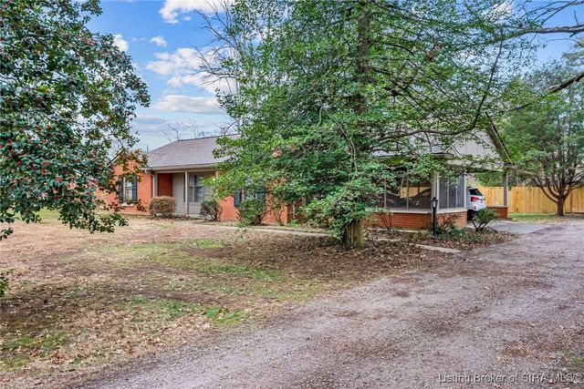 239 Hopkins Lane, Jeffersonville, IN 47130