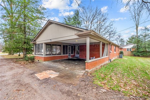 239 Hopkins Lane, Jeffersonville, IN 47130