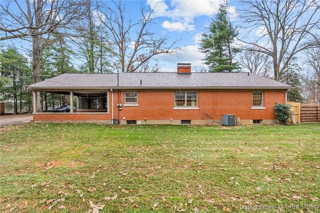 239 Hopkins Lane, Jeffersonville, IN 47130