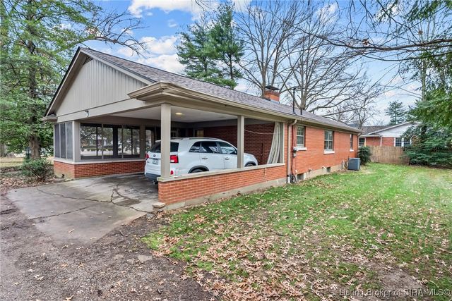 239 Hopkins Lane, Jeffersonville, IN 47130