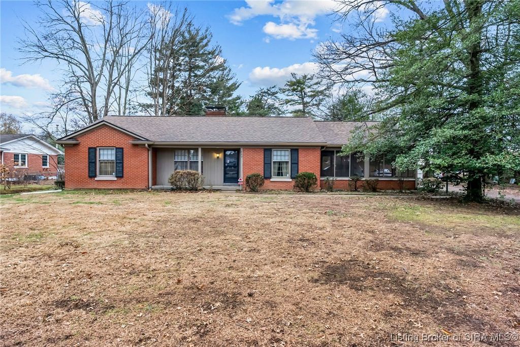 239 Hopkins Lane, Jeffersonville, IN 47130