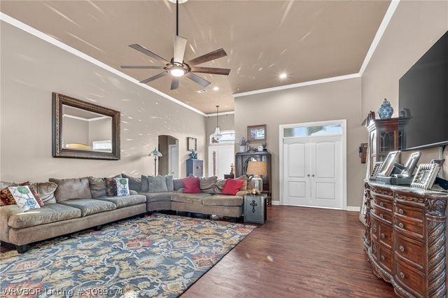 810 Woodland Way, Greenwood, AR 72936