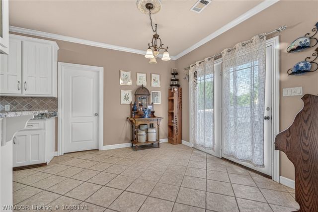 810 Woodland Way, Greenwood, AR 72936