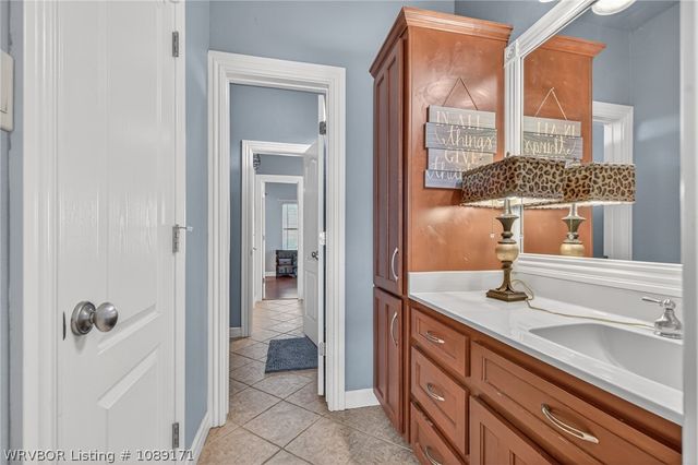 810 Woodland Way, Greenwood, AR 72936