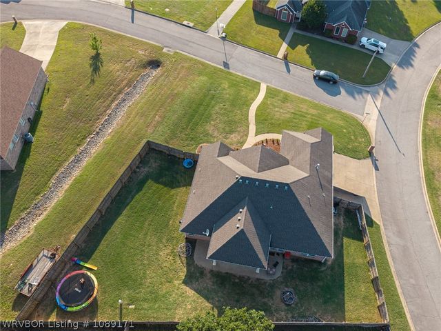 810 Woodland Way, Greenwood, AR 72936