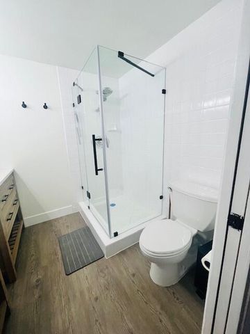 5902 59th Way, West Palm Beach, FL 33409