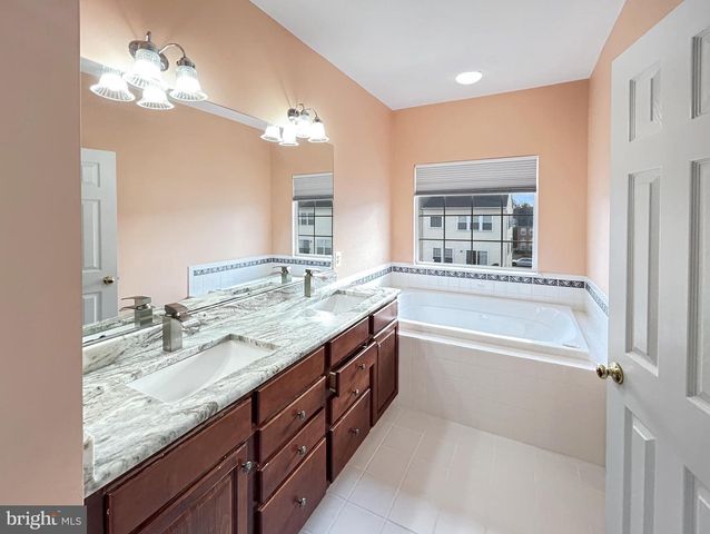 44259 HURON TER, Ashburn, VA 20147