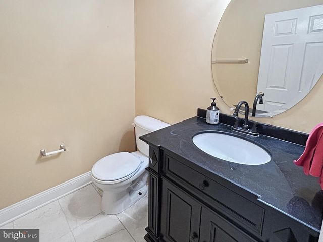 44259 HURON TER, Ashburn, VA 20147