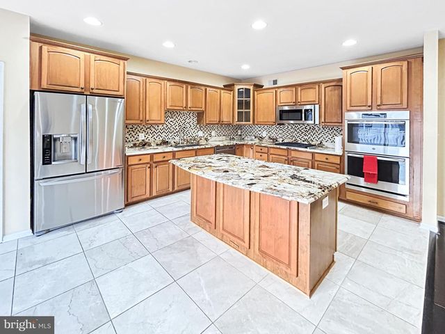 44259 HURON TER, Ashburn, VA 20147