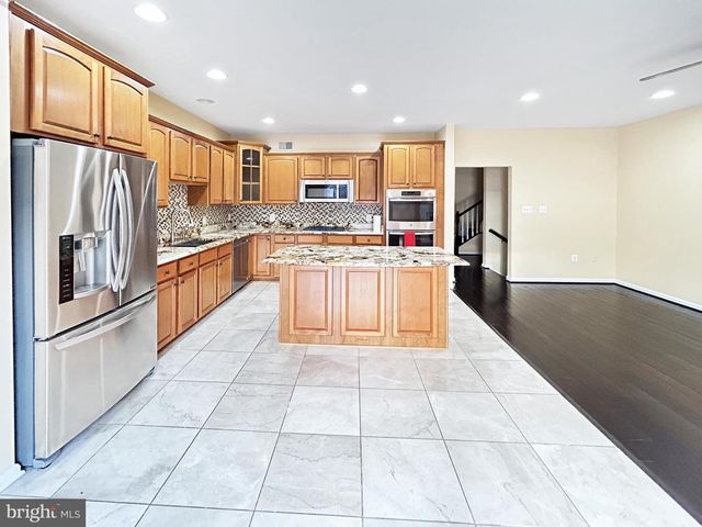 44259 HURON TER, Ashburn, VA 20147