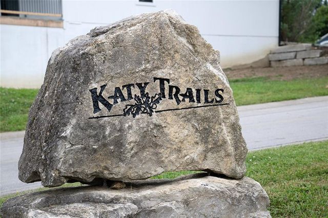 3200 Junction Drive, Harrisonville, MO 64701