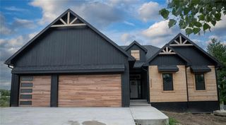 3200 Junction Drive, Harrisonville, MO 64701