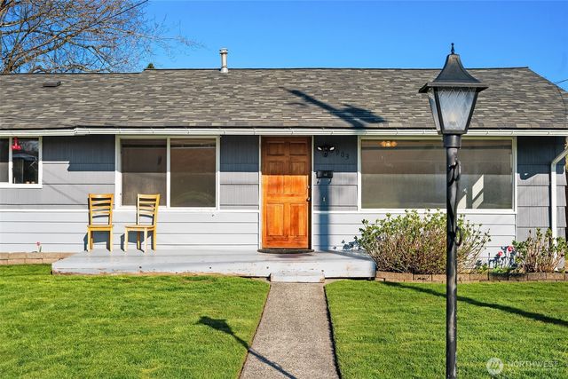 3903 Broadview Drive, Anacortes, WA 98221