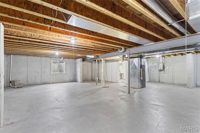 2664 Shorewood Drive, Florissant, MO 63031