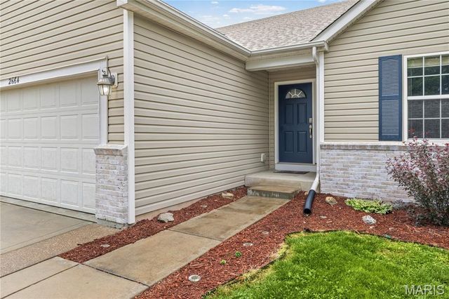 2664 Shorewood Drive, Florissant, MO 63031