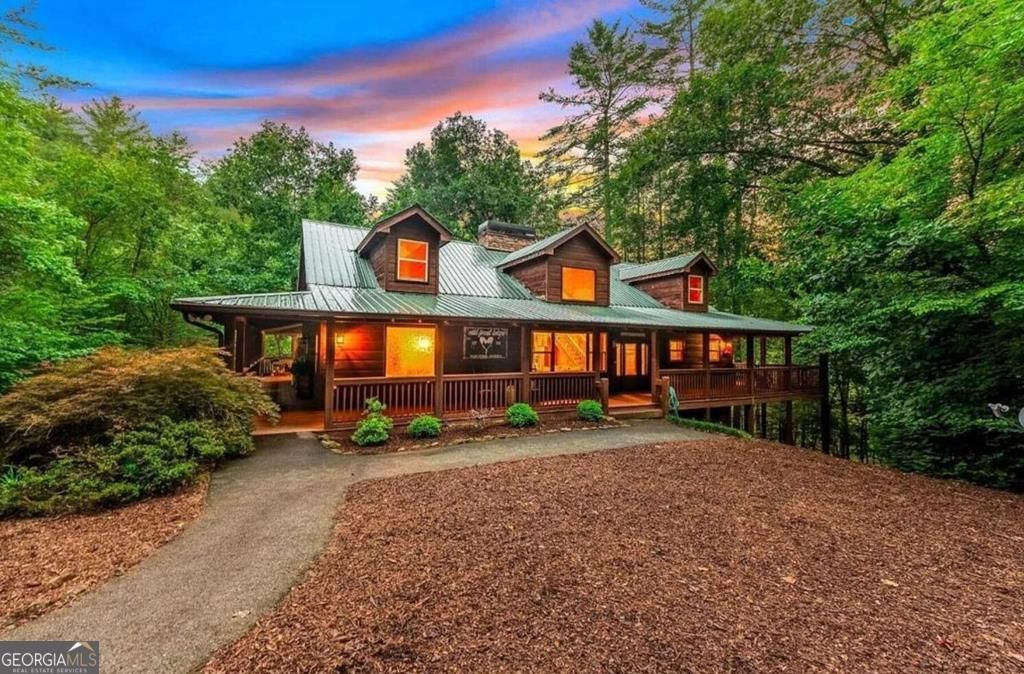 390 Twin Creeks, Blue Ridge, GA 30513