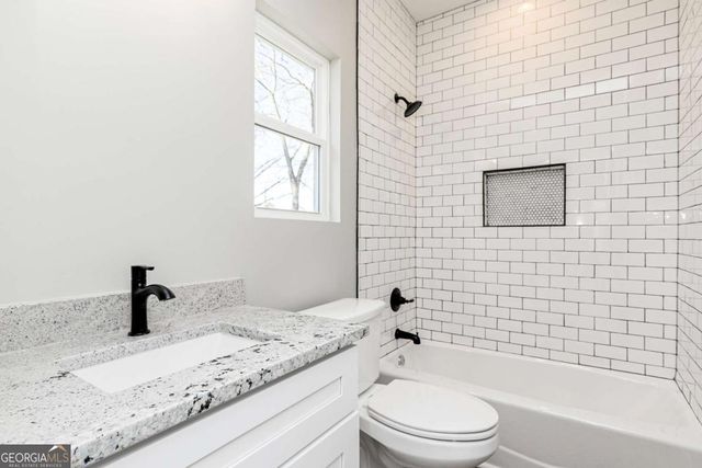 3194 Us-411, White, GA 30184