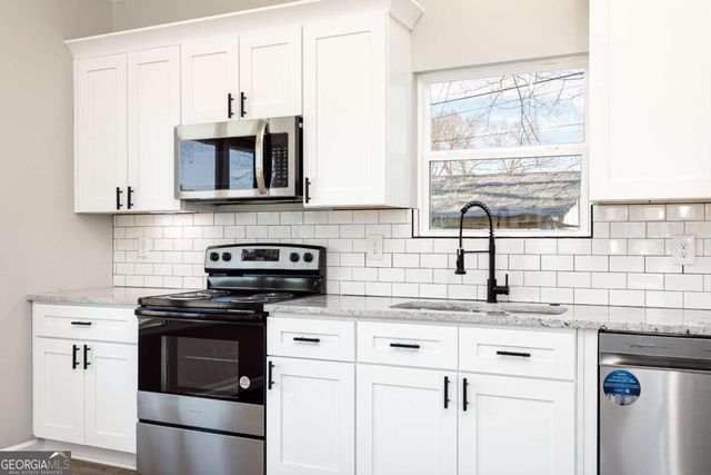 3194 Us-411, White, GA 30184