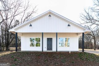 3194 Us-411, White, GA 30184