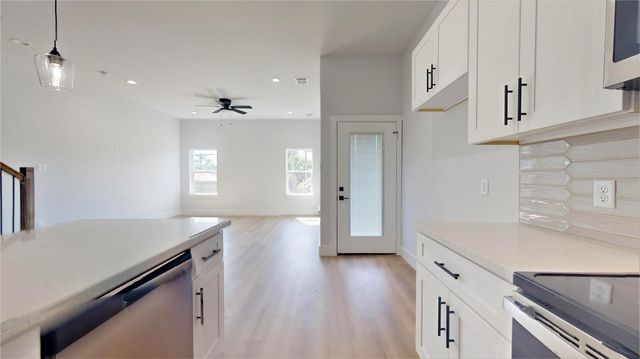 12226 Kirkgard, Houston, TX 77045