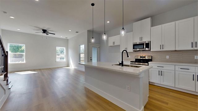 12226 Kirkgard, Houston, TX 77045