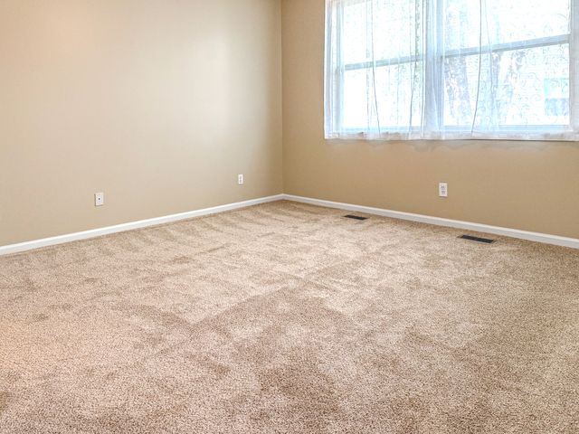 1607 Cadillac Circle, Romeoville, IL 60446