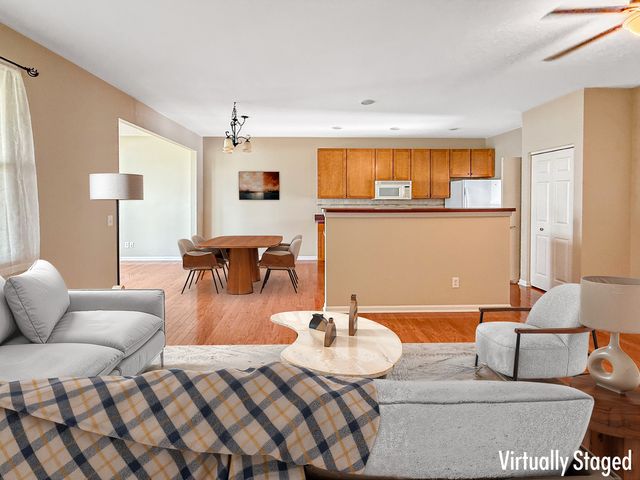 1607 Cadillac Circle, Romeoville, IL 60446