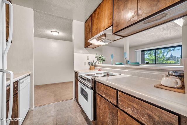 2955 Lakeside Drive 203, Reno, NV 89509