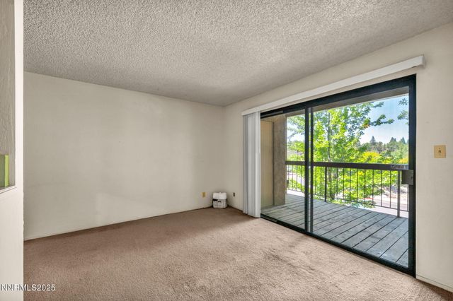 2955 Lakeside Drive 203, Reno, NV 89509