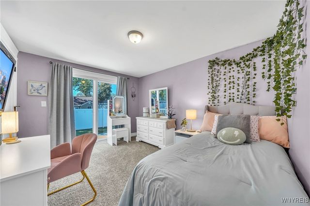 55 Oxford Avenue, Lancaster, NY 14086