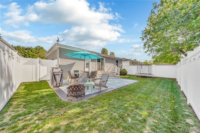 55 Oxford Avenue, Lancaster, NY 14086