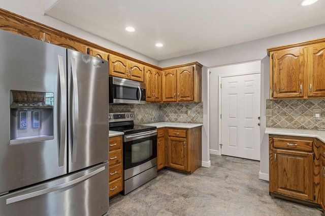 1496 S Alice Gayle Circle, Nixa, MO 65714
