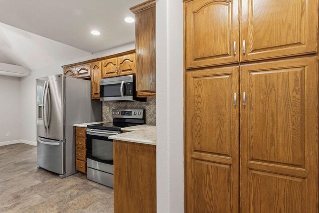 1496 S Alice Gayle Circle, Nixa, MO 65714