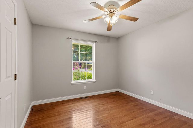 1496 S Alice Gayle Circle, Nixa, MO 65714