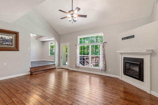 1496 S Alice Gayle Circle, Nixa, MO 65714