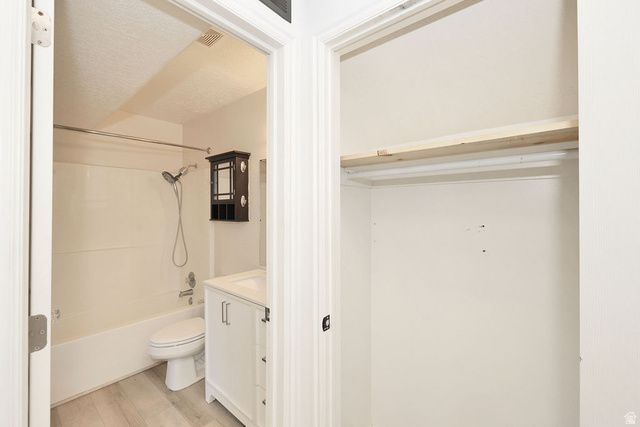 4717 S 3700 W, Roy, UT 84067