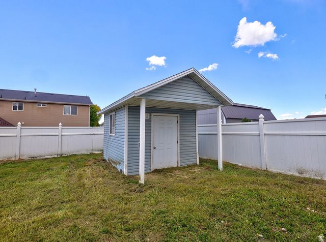 4717 S 3700 W, Roy, UT 84067