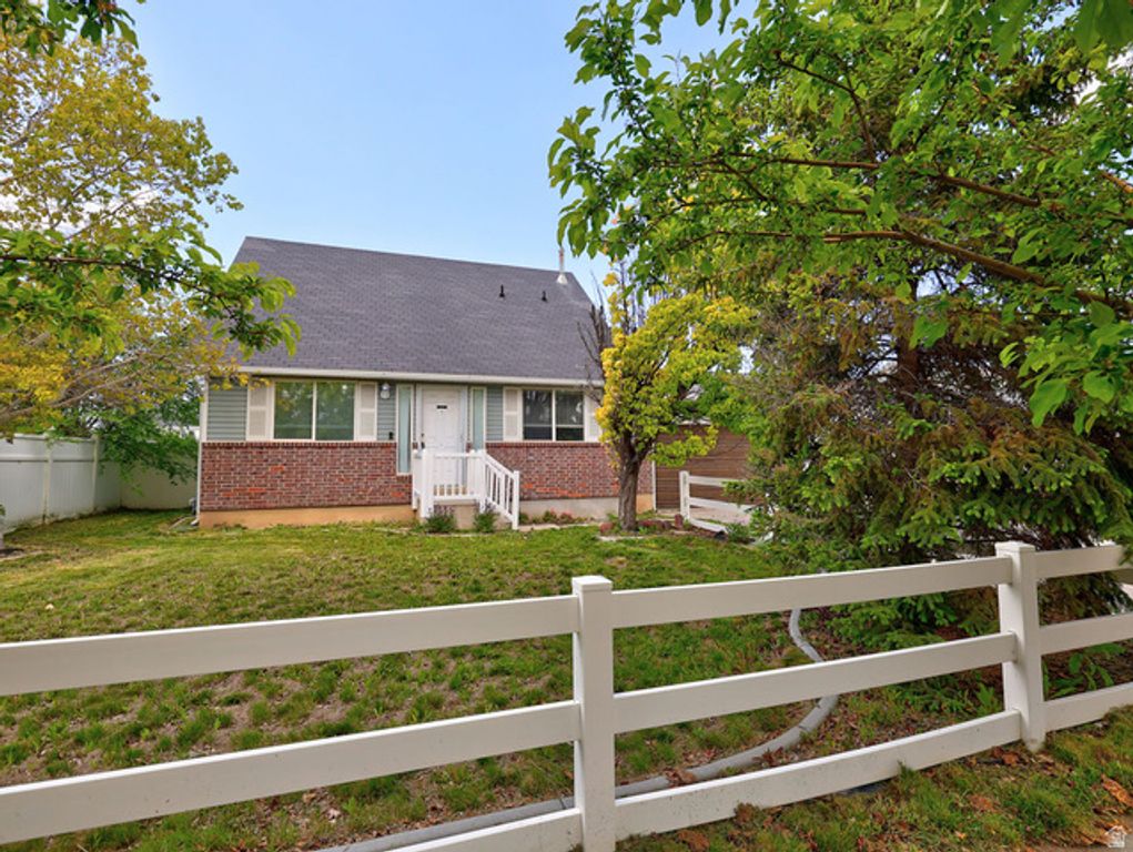 4717 S 3700 W, Roy, UT 84067