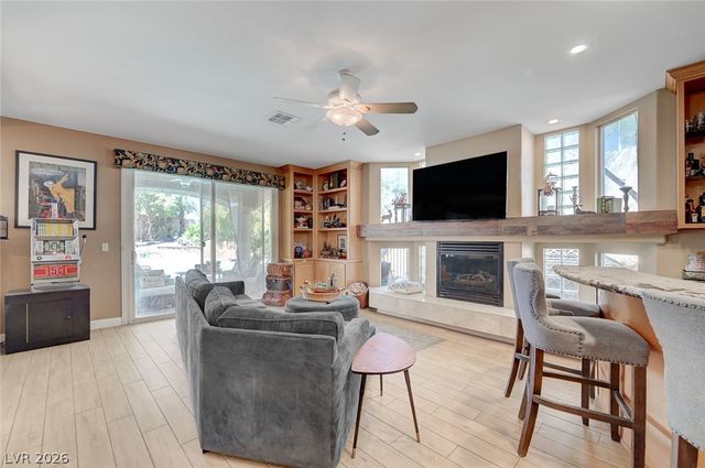 3849 Cranbrook Hill Street, Las Vegas, NV 89129