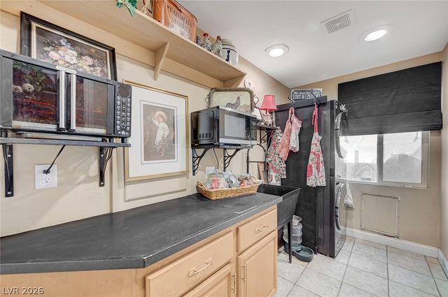 3849 Cranbrook Hill Street, Las Vegas, NV 89129