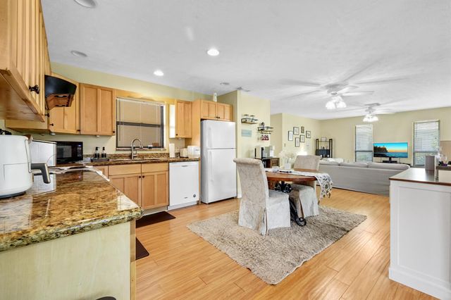 2586 SE Jason Avenue, Port St Lucie, FL 34952