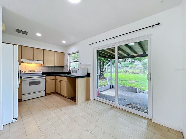7701 COOT STREET, Orlando, FL 32822
