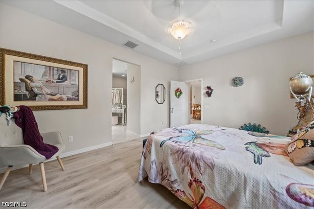 2714 Brightside CT, Cape Coral, FL 33991