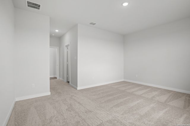 5618 Franklin Hills, Von Ormy, TX 78073