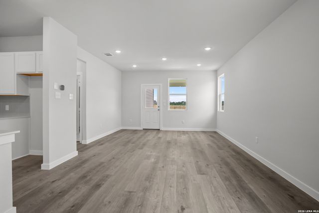 5618 Franklin Hills, Von Ormy, TX 78073