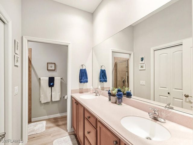 10304 Porto Romano DR, Miromar Lakes, FL 33913