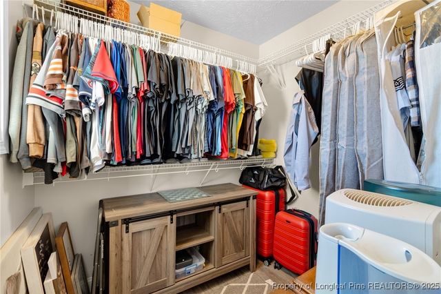 4831 Veasey Mill Drive, Wade, NC 28395